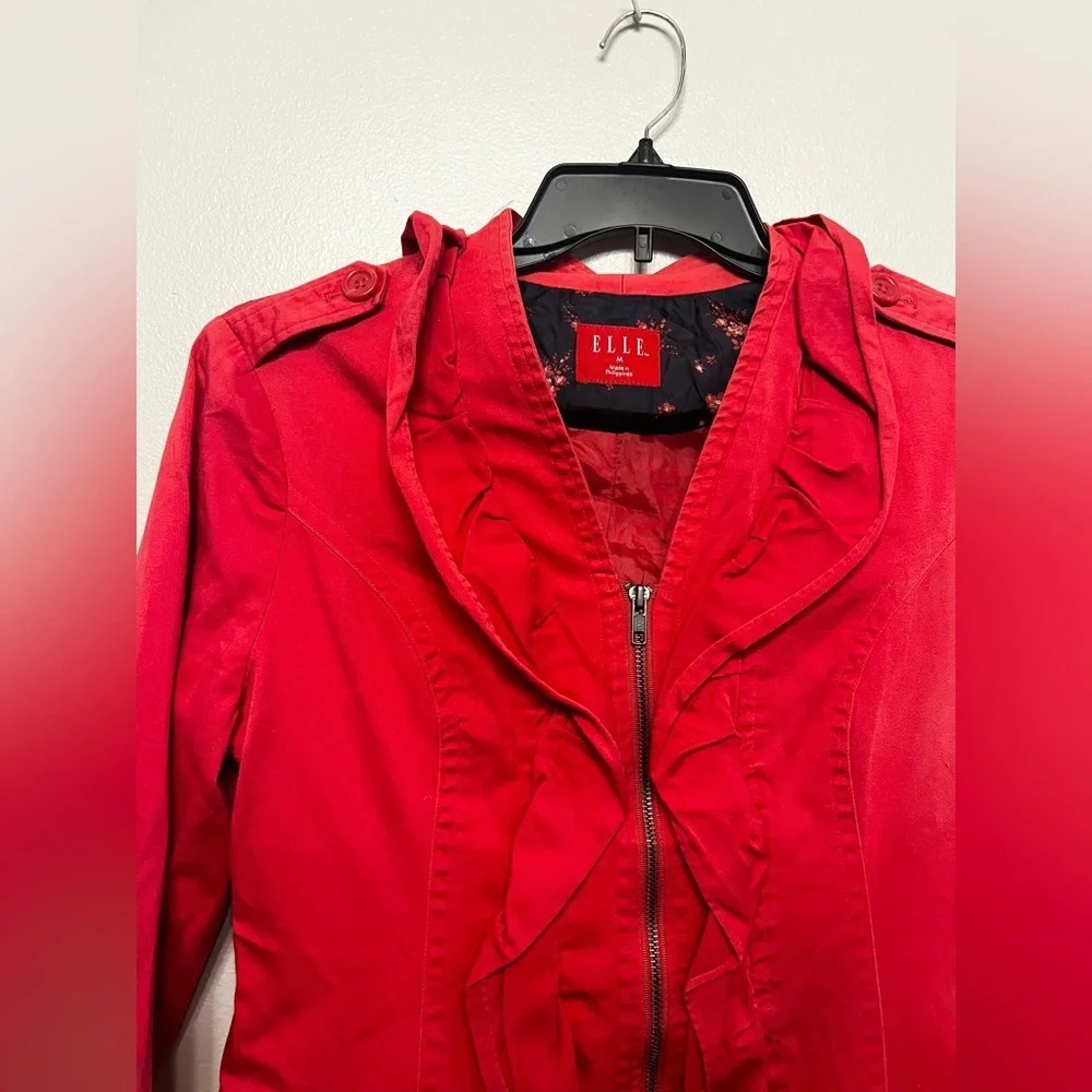 Elle‎ Women's Vibrant Red Trench Coat Ruffle Missing Belt Size Medium